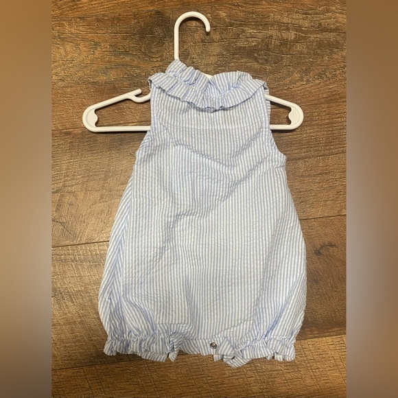 💕 2 For $10 Mud Pie Baby Girl 1 Piece Ruffle Outfit Size 0-6 Months - Picture 3 of 3